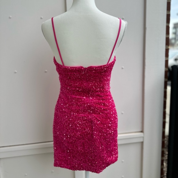 Stunning Pink Sequin Mini Dress - Picture 5 of 7